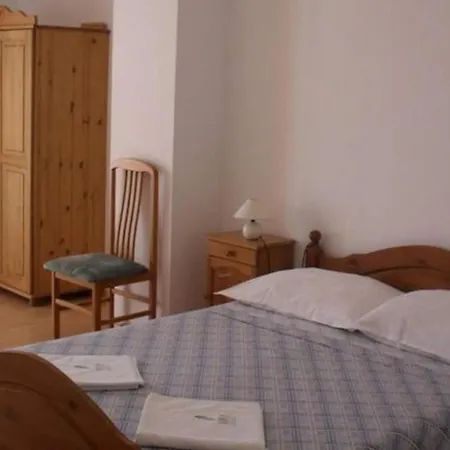 Apartman White House - Two Bedroom With Balcony And Sea View 2 *